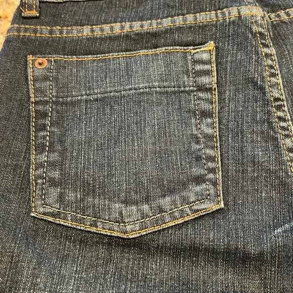 Bitten SJP Premium Bootleg Jean - Picture 12 of 13